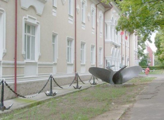 Vernisaj de artă plastică la Muzeul Marinei Române Constanţa